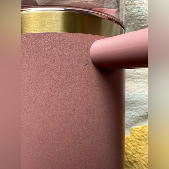 Stanley The Fall Refresh Quencher H20 in Antique Pink limited edition. - Picture 5 of 7
